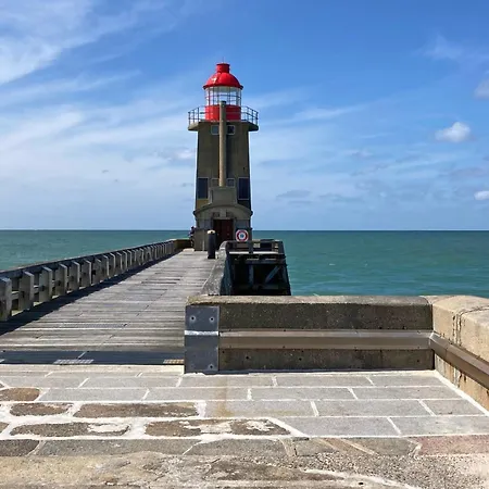 L'oiseau D'or Au Bord De - Cap A Babord Fécamp